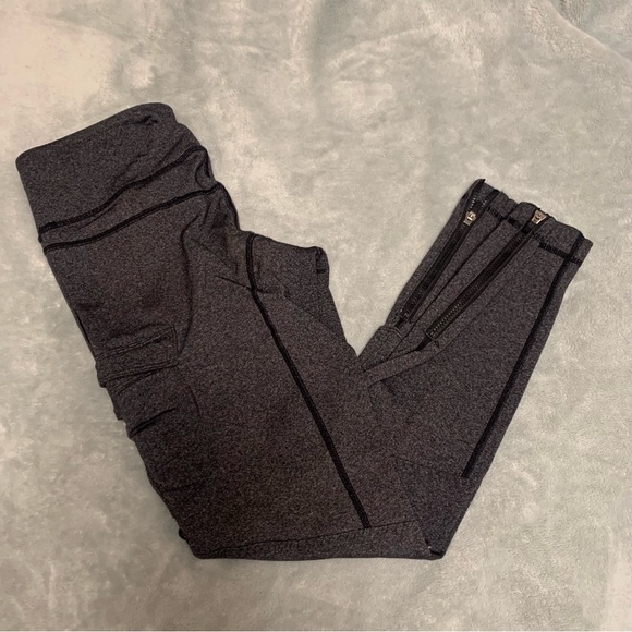 LULULEMON leggings size 6 - Picture 1 of 4
